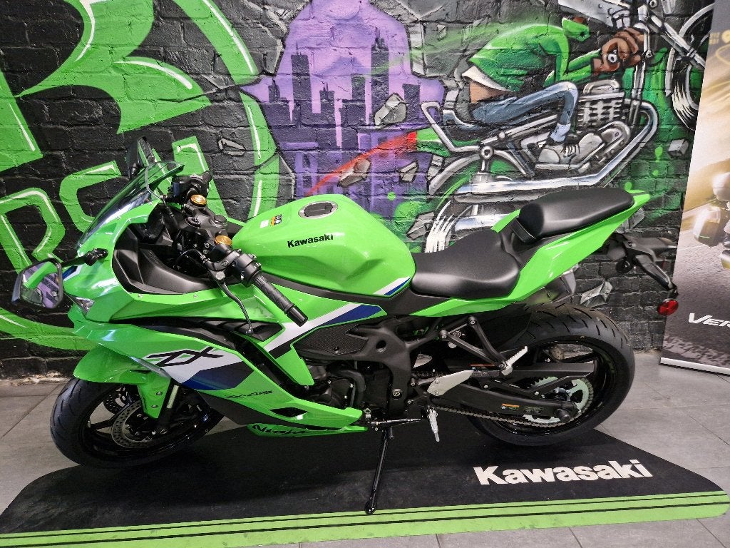 ZX4RR, Motos, Motos | Kawasaki, Permis Moto A, Entreprise, Plus de 35 kW, Super Sport
