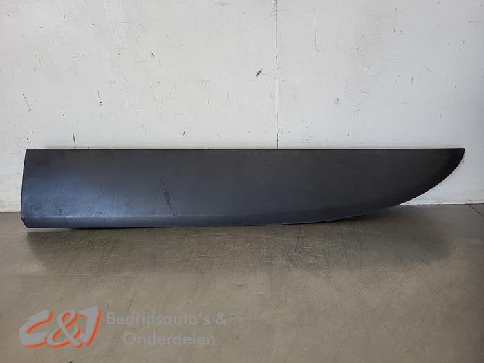 Sierstrip van een Opel Vivaro, Gebruikt, -, -, Opel