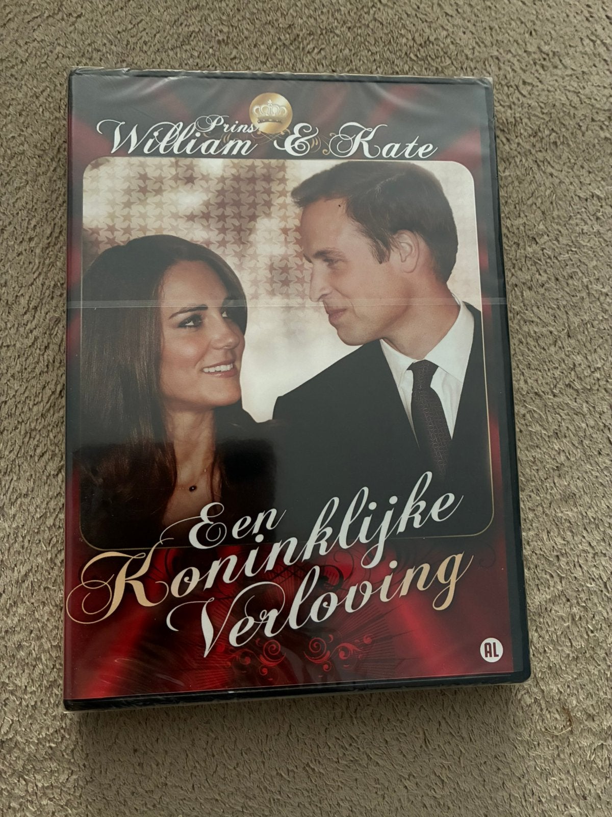 DVD ‘Een koninklijke verloving’, CD & DVD, Tous les âges, Envoi, Neuf, dans son emballage, Documentaire