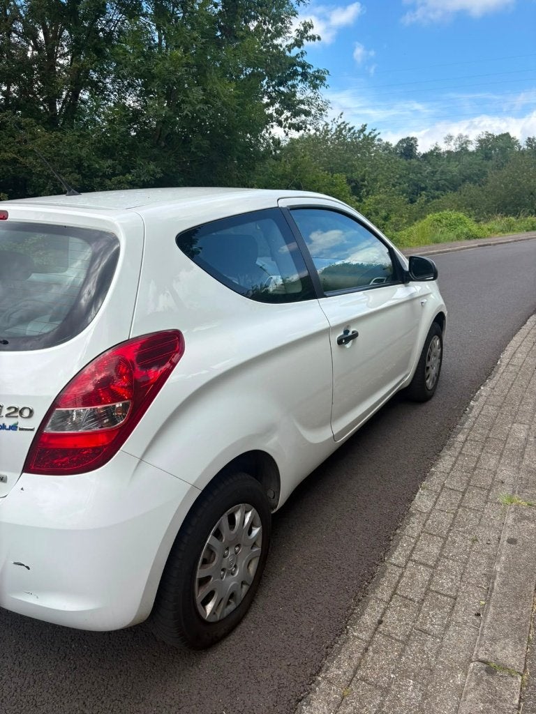 Toute pièce dispo, Auto diversen, Ongevalwagen, Ophalen, 1400 cc, Overige carrosserie, Hyundai