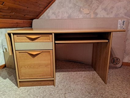 Bureau, Ophalen, Zo goed als nieuw, Metaal