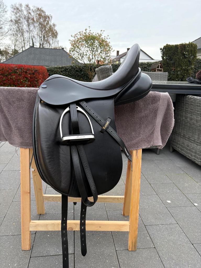 Euroriding luxor dressuur 17 inch fit 3., Enlèvement, Comme neuf, Dressage