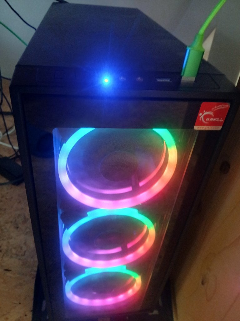 pc met monitor Msi 24inch, Ophalen, Met monitor, Zo goed als nieuw, Gaming