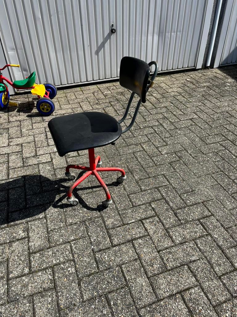Antiek werkkruk/stoel, Ophalen