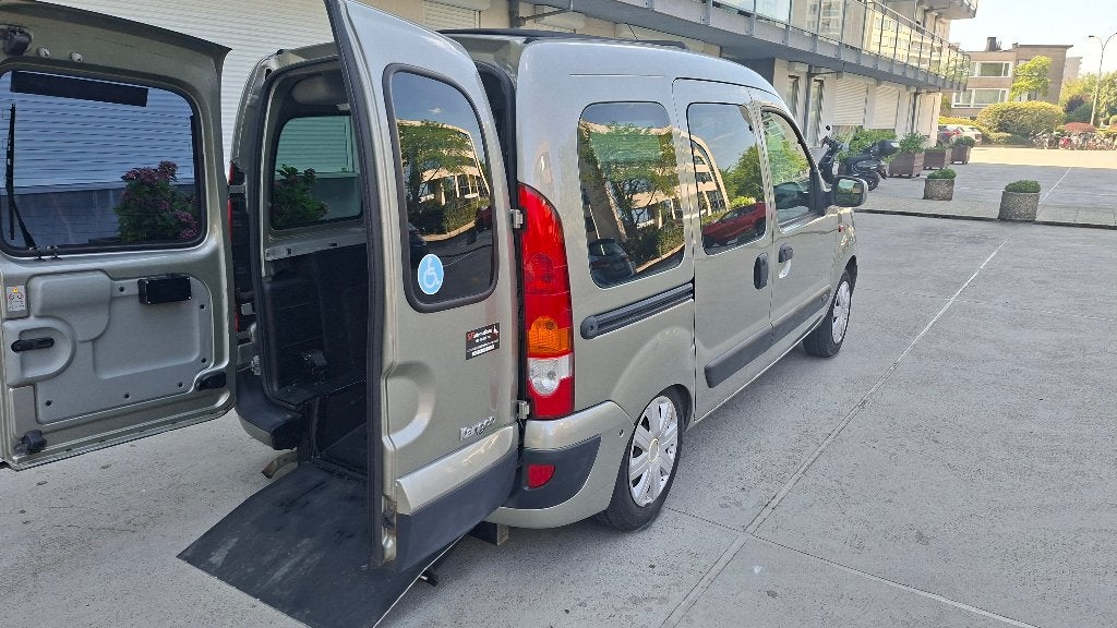 Renault Kangoo1.4D Rolstoel Invalide Handicape TPMR Airco, Auto's, Elektrische ramen, 1400 cc, Particulier, 2 zetels