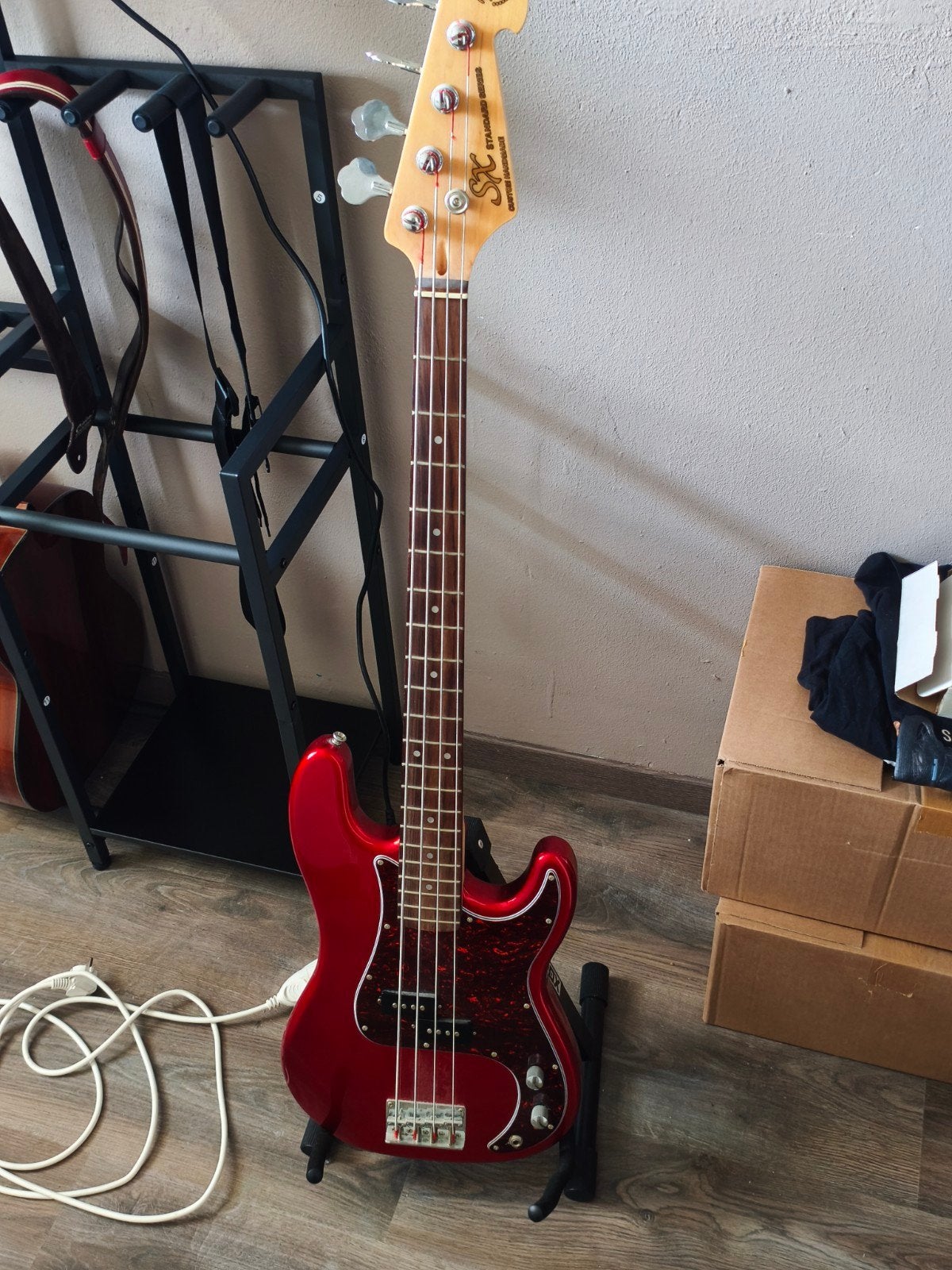 Bass SX en parfait état, Musique & Instruments, Instruments à corde | Guitares | Basses, Enlèvement ou Envoi, Comme neuf, Électrique