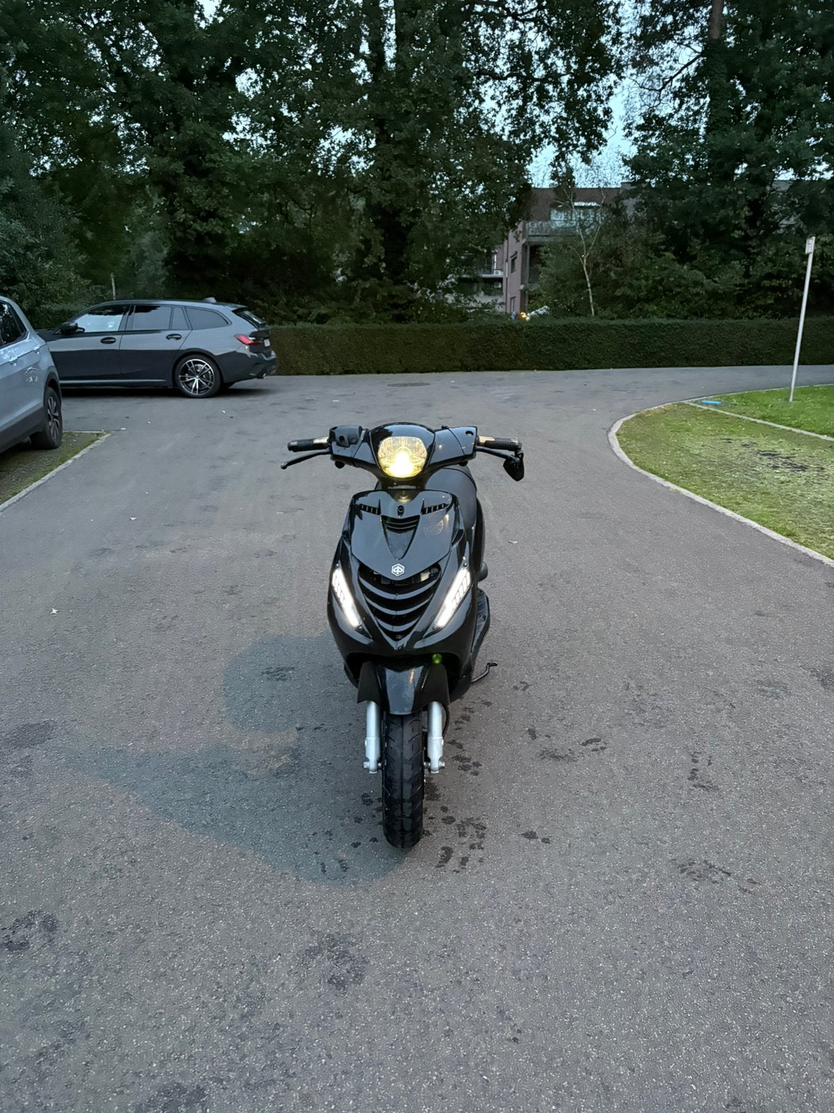 Piaggio zip iget 2024, Vélos & Vélomoteurs, Zip, Classe B (45 km/h), Enlèvement, Utilisé