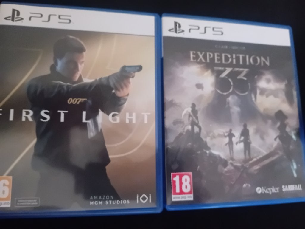 007 fIrst Light 45 eu EXPEDITION 33 25 EU, Ophalen
