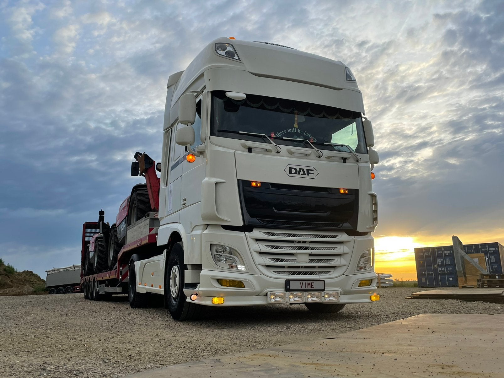 Permis de transport à louer, Offres d'emploi