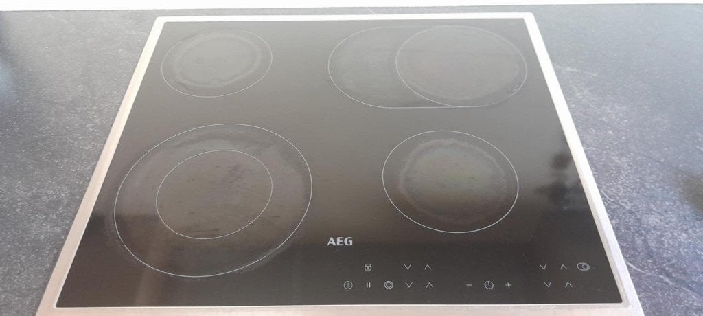 kookvuur AEG, Ophalen, 4 kookzones, Zo goed als nieuw, Inbouw