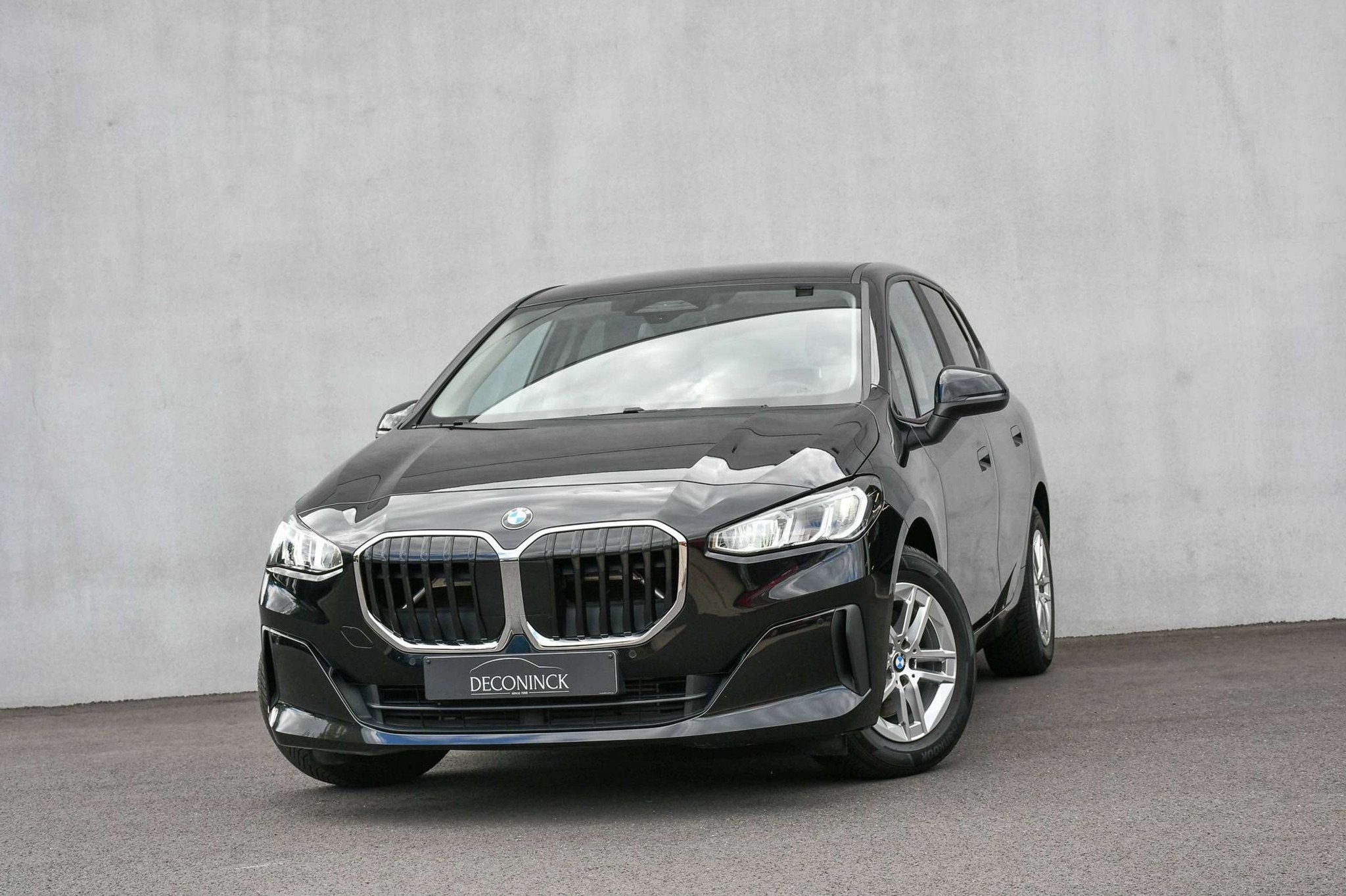 BMW 2 Serie 218 Active Tourer *WIDESCREEN*CARPLAY*LED*LEDER*, Auto's, Gebruikt, 136 pk, Zwart, 5 zetels