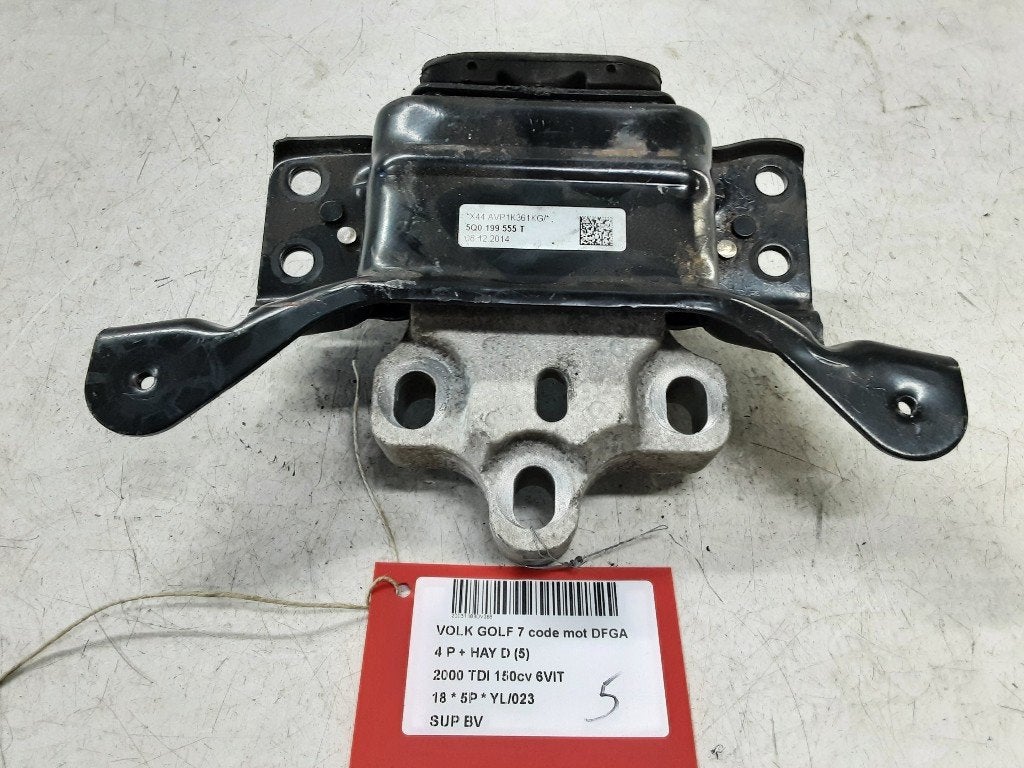SUPPORT BOITE DE VITESSES Golf VII (AUA) (5Q0199555T), Volkswagen, Mevr. I. Hauben, Utilisé, Rue de l'Espoir 34 34
4030  GRIVEGNÉE, BE