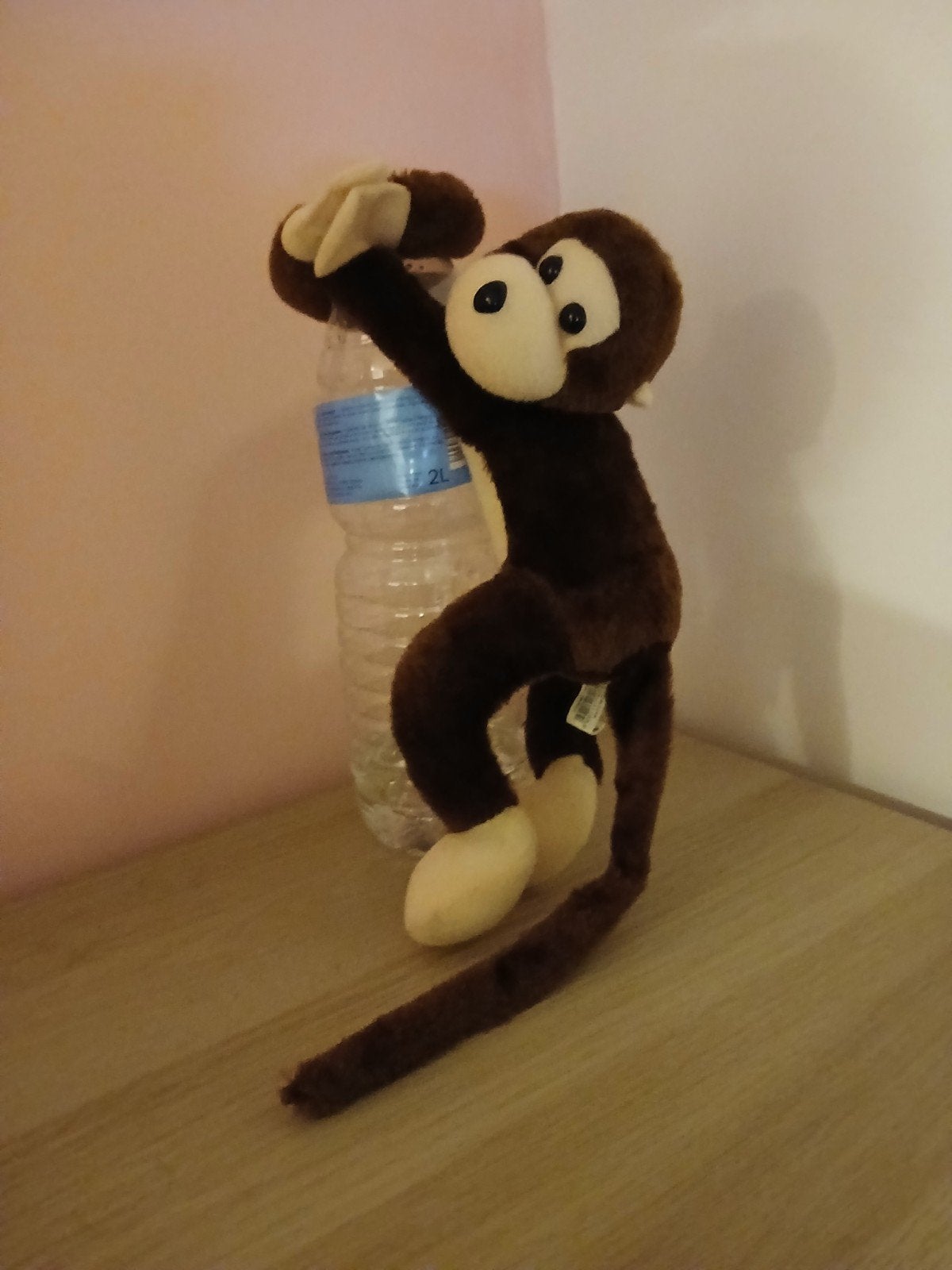 Knuffel, Ophalen