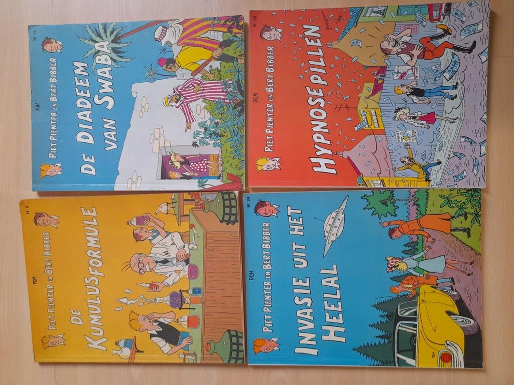 4x piet pienter en bert bibber, Boeken, Stripverhalen, POM, Meerdere stripboeken, Ophalen, Gelezen