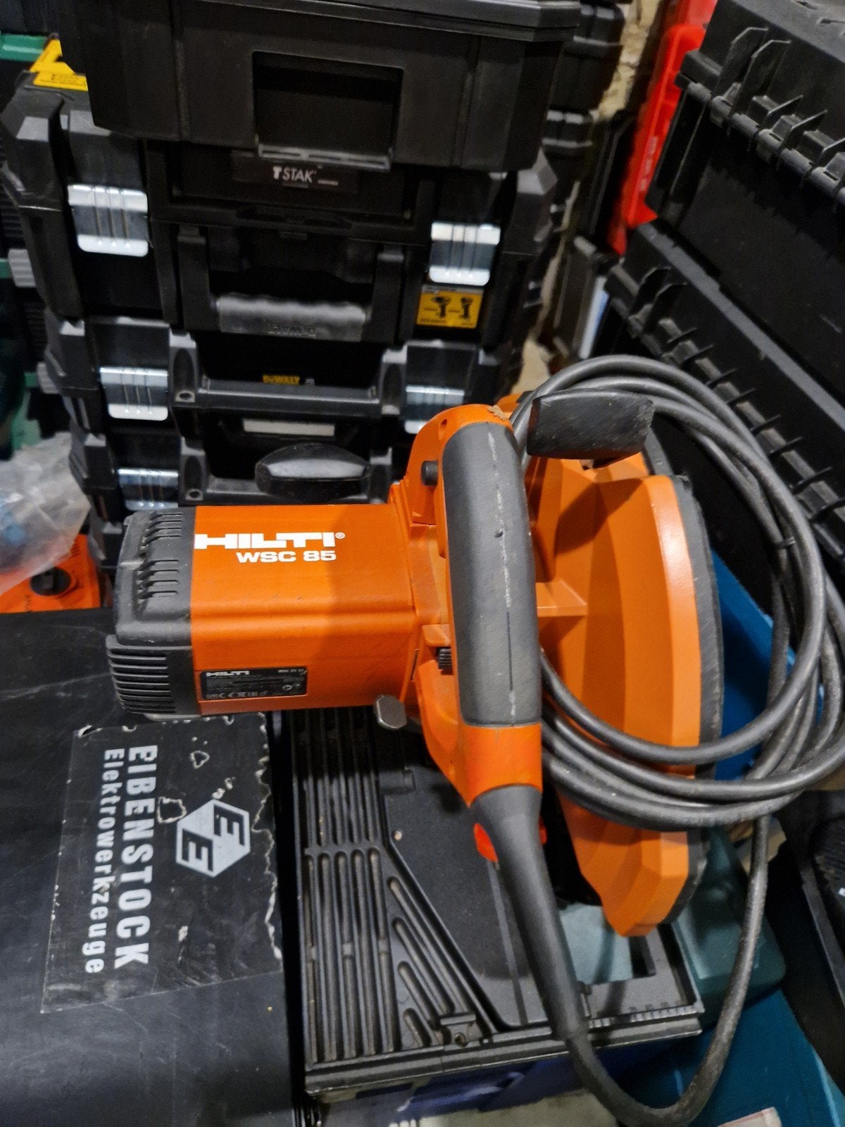 Sciesrcceulur Hilti WSC85, Bricolage & Construction, Enlèvement