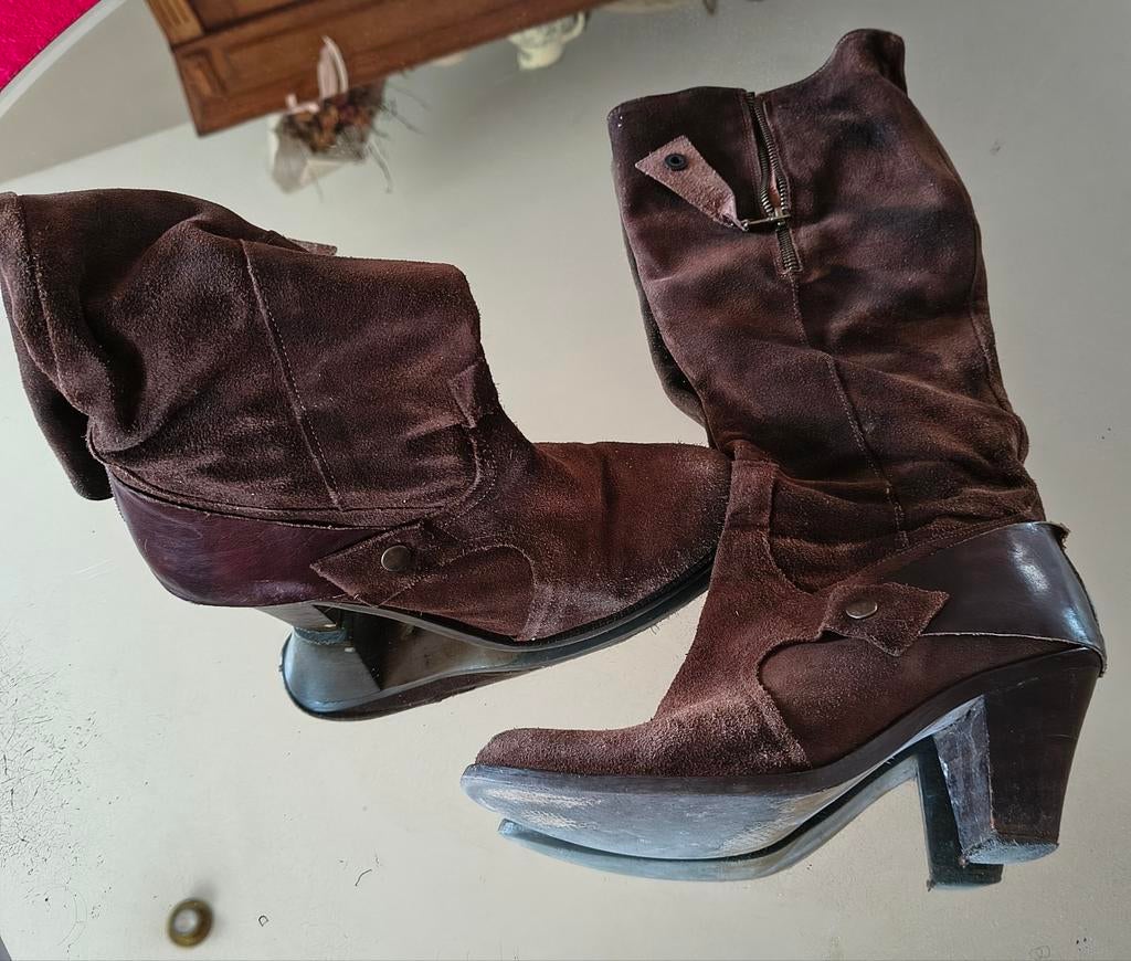 Mooie nubuck lederen hoge laarzen hak 5cm, Kleding | Dames, Ophalen, Hoge laarzen