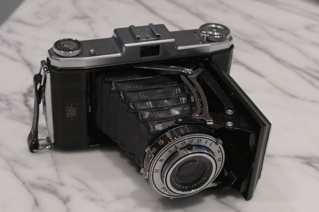 Zeiss Ikon Ikonta C 523/2 No. W57811, Enlèvement ou Envoi, 1960 à 1980, Appareils photo