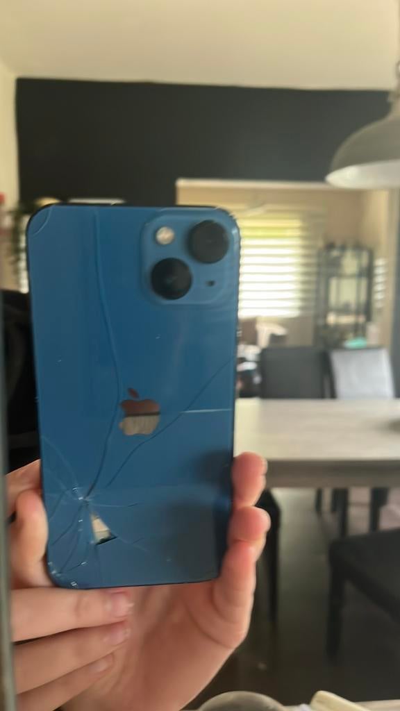 Iphone 13, Telecommunicatie, Mobiele telefoons | Hoesjes en Screenprotectors | Apple iPhone, Ophalen, Zo goed als nieuw, IPhone 13