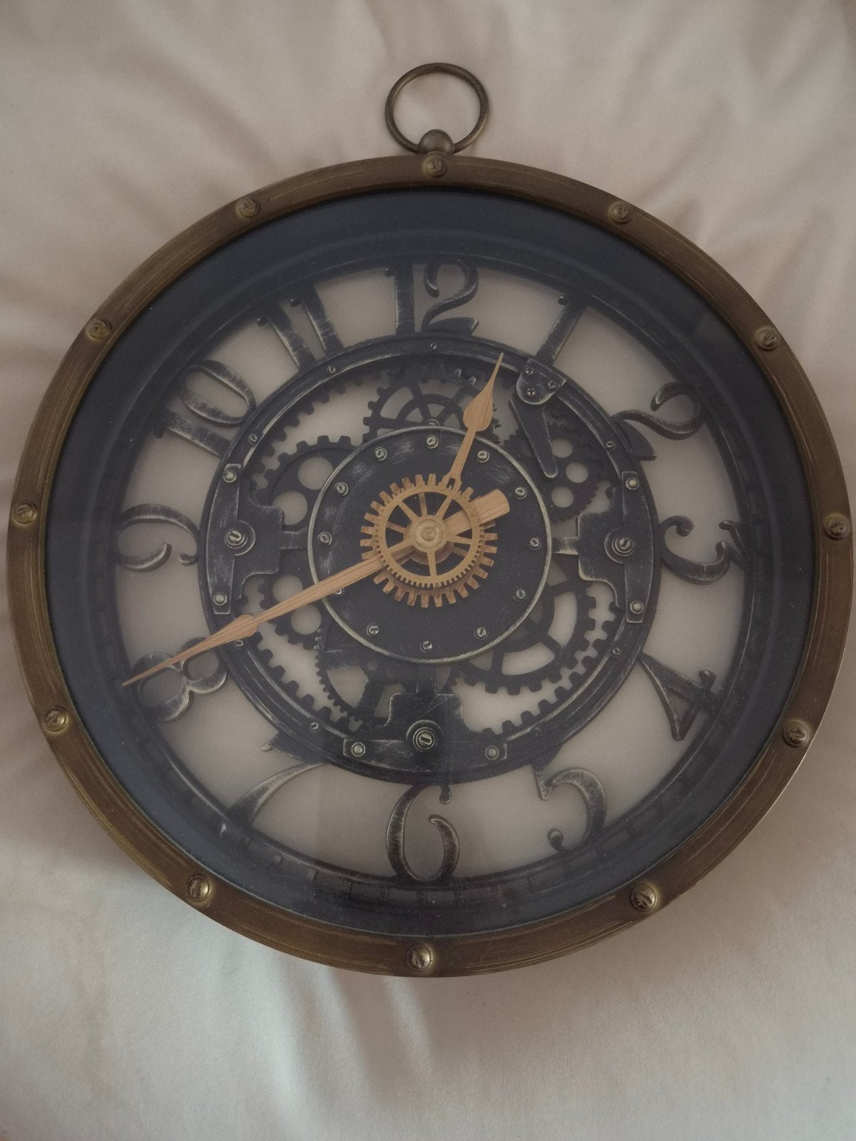 horloge murale, Enlèvement