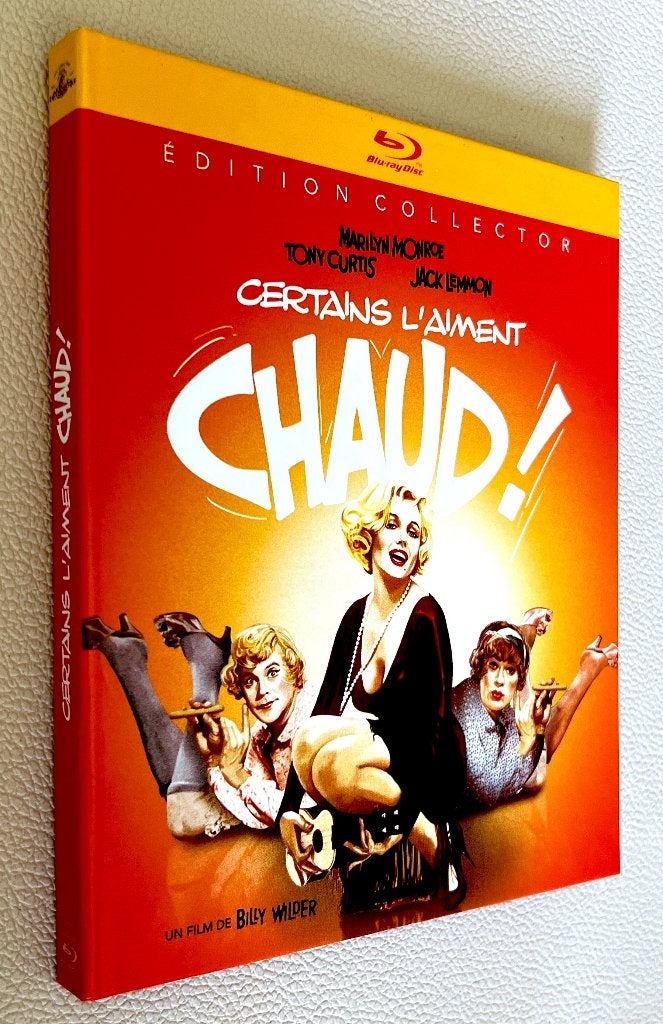 CERTAINS L' AIMENT CHAUD // Digibook Éd.LIMITÉE / Comme Neuf, CD & DVD, Blu-ray, À partir de 6 ans, Enlèvement ou Envoi, Film
