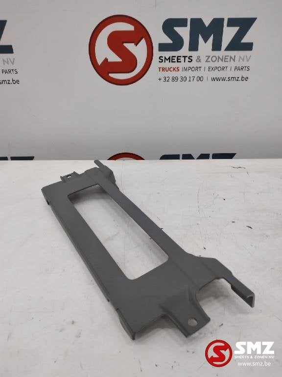 Miiddenstuk bumper boven Mercedes Actros A94188, Nieuw, Mercedes-Benz, Carrosserie en Plaatwerk