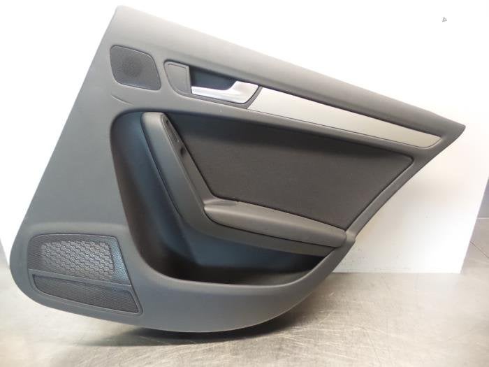 Revêtement portière 4portes arrière droite d'un Audi A4 (, -, Utilisé, -, -