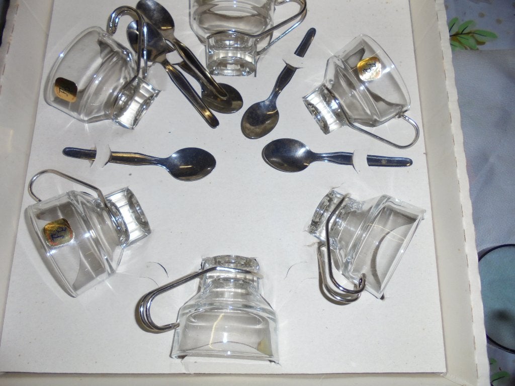 service 6 tasses verre et cuillères, Antiek en Kunst, Ophalen