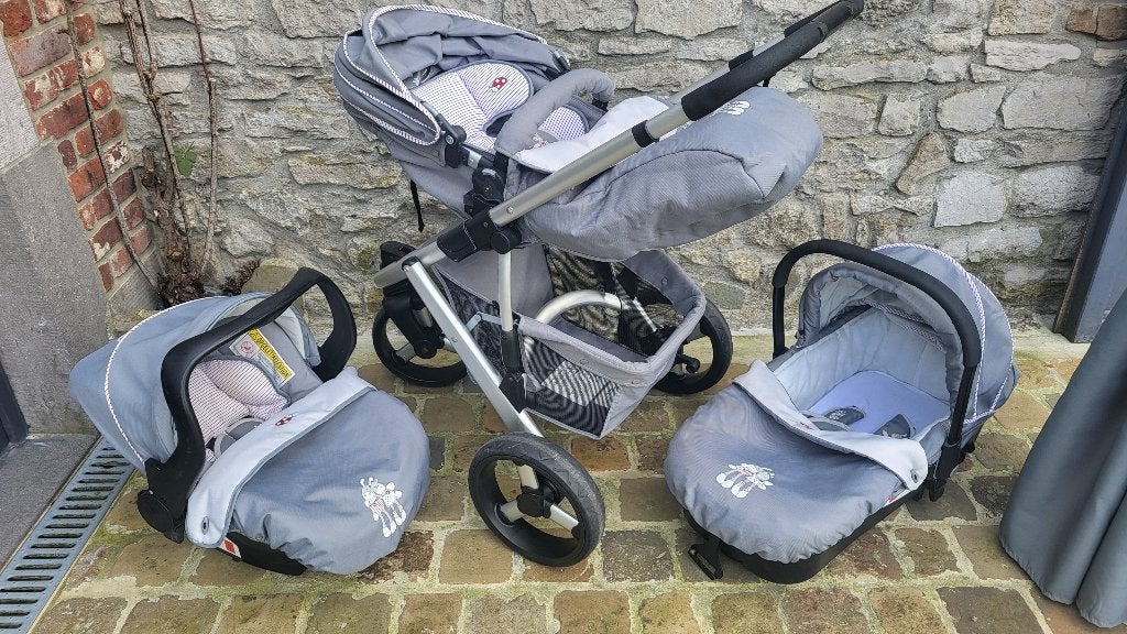 Poussette Noukie’s Trio 3 roues Paquito&Lolita + Base Isofix, Autres marques, Voiture duo, Comme neuf, Enlèvement
