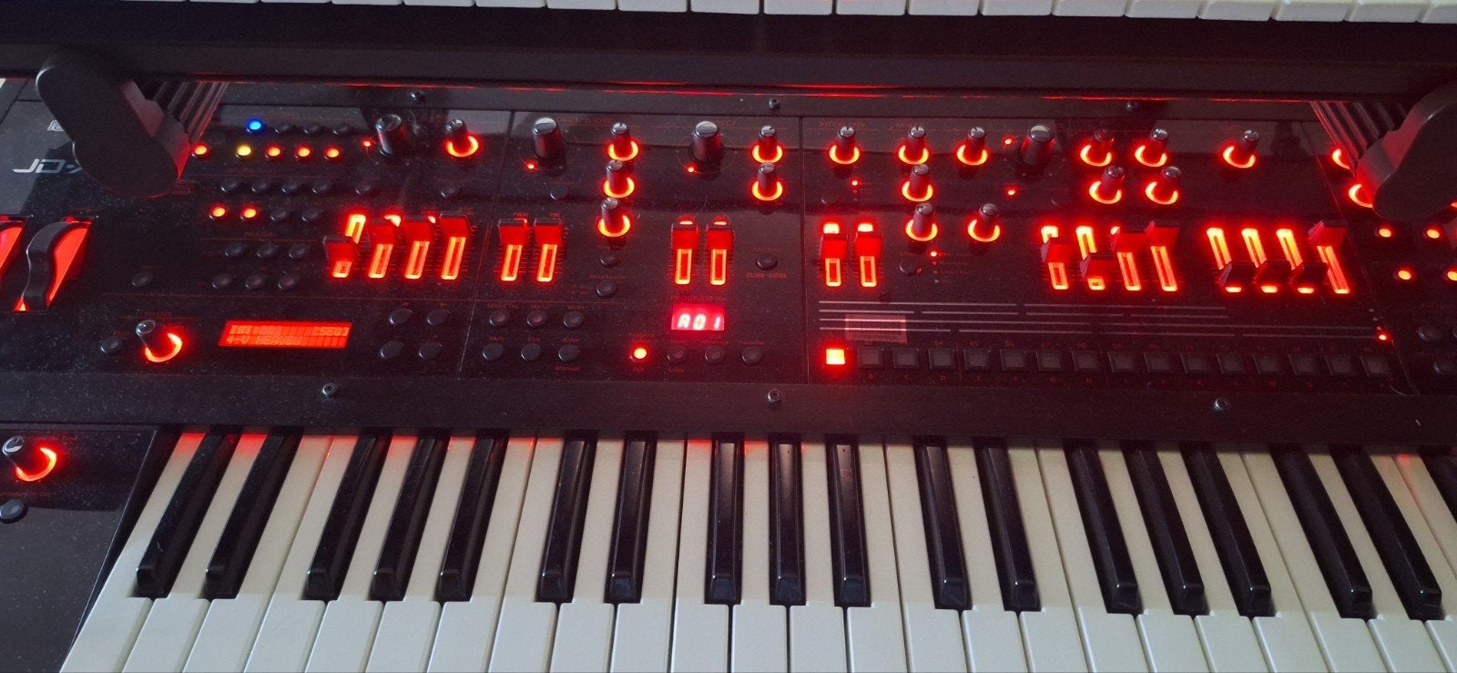 roland jdxa  et korg wavestate, Musique & Instruments, 61 touches, Roland, Comme neuf, Enlèvement