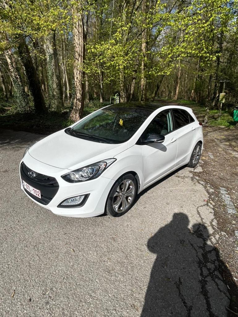 Hyundai i30, Voorwielaandrijving, Euro 5, 109 g/km, Leder en Stof