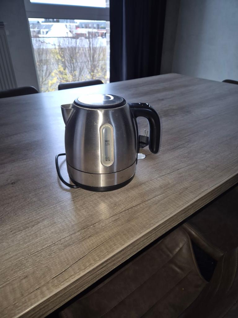 Waterkoker, Elektronische apparatuur, Waterkokers, Ophalen of Verzenden, Zo goed als nieuw