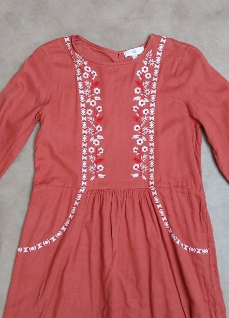 Robe en coton brodée pleine de charme – 12 ans, Robe ou Jupe, Enlèvement ou Envoi, La Redoute, Comme neuf