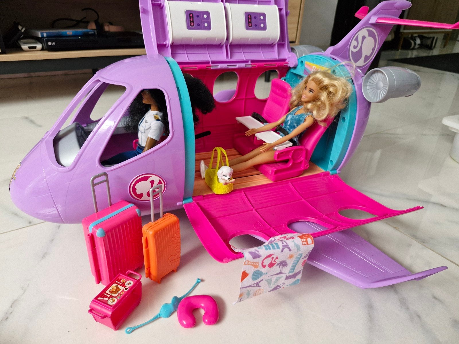 Barbie vliegtuig, Ophalen