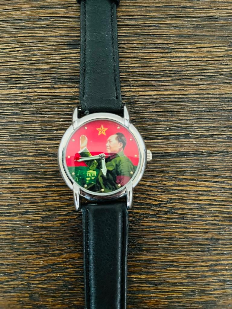 Montre mécanique vintage Mao Zedong avec bras mobile, Autres marques, Enlèvement ou Envoi, Cuir, Acier