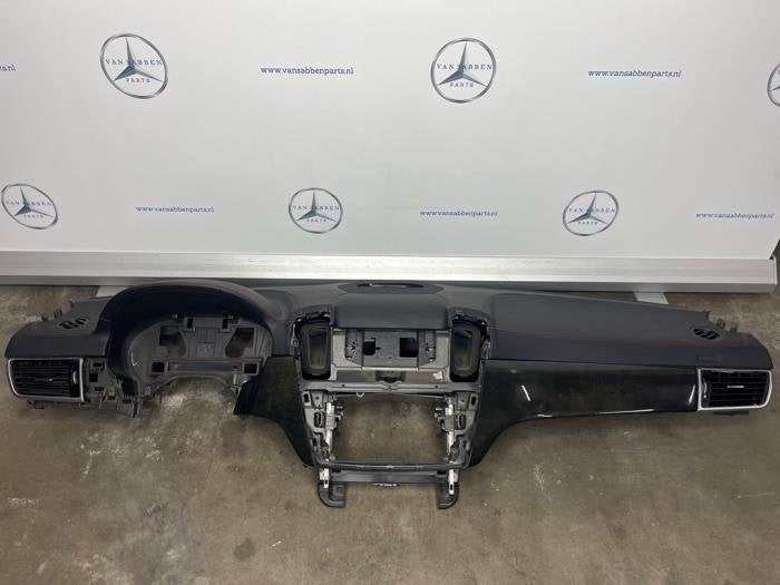 Dashboard van een Mercedes GLE, Gebruikt, -, -, 3 maanden garantie