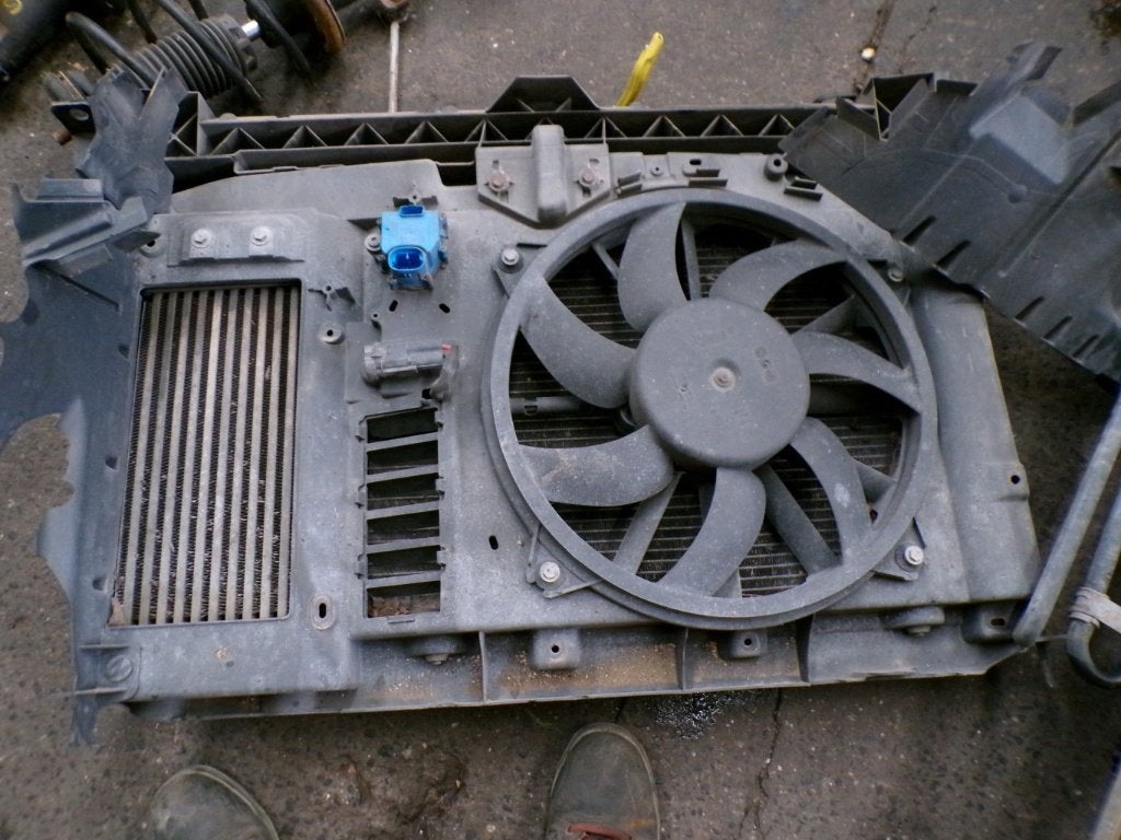 Radiateur Peugeot Partner 1.6HDi 66kw 2008-2012 LP/15582, Enlèvement, Utilisé, Peugeot