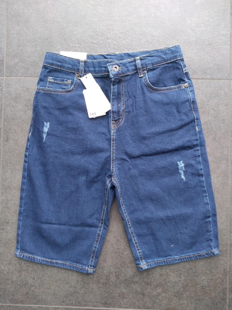 nieuwe jeans short Defacto maat 158, Kinderen en Baby's, Broek, Nieuw, Ophalen of Verzenden, Jongen