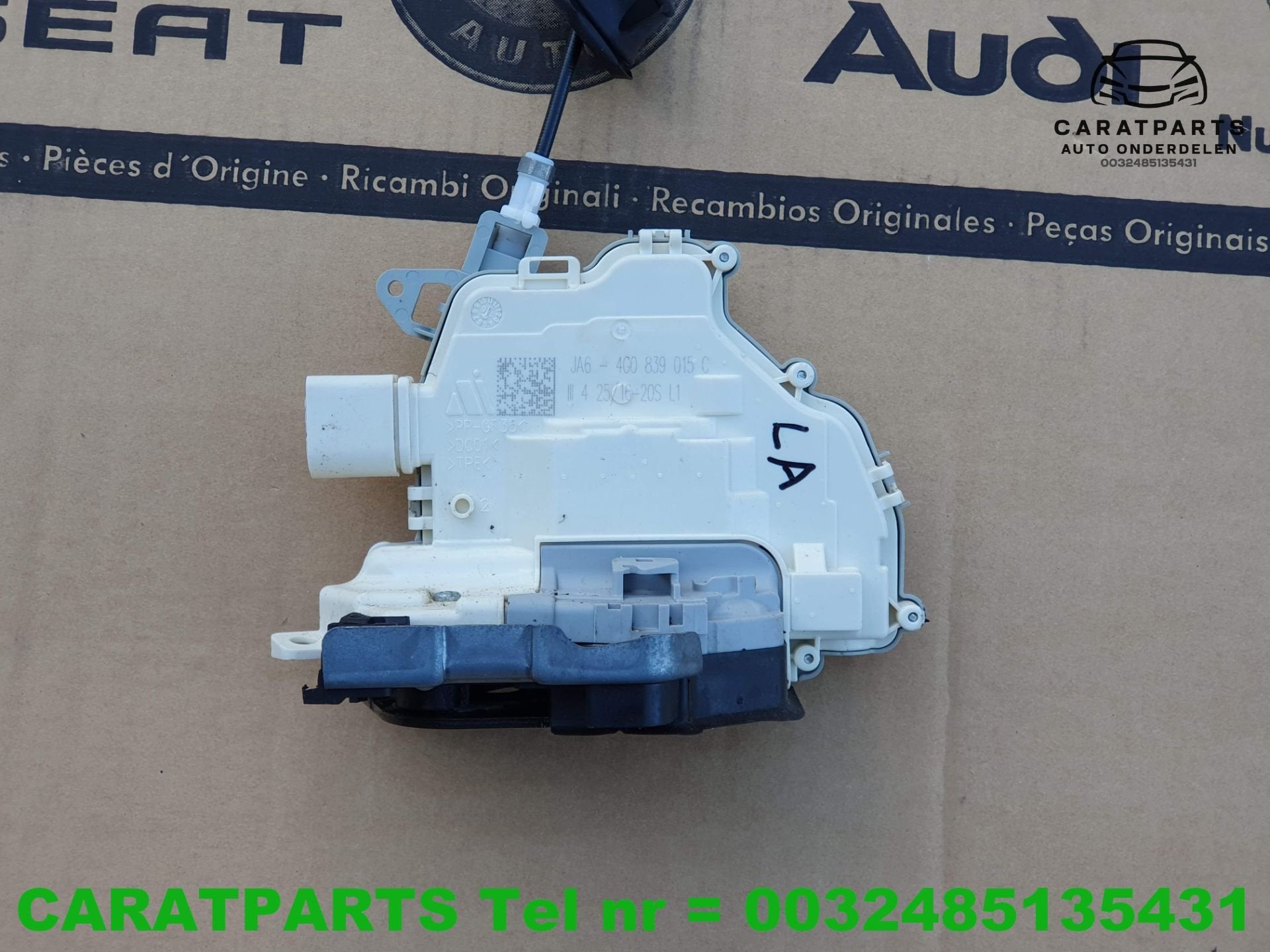 4G0839015C serrure de porte Touareg RS3 serrure de porte RS6, AUDI AG, Auto-Union-Strasse 1
85045  Ingolstadt, DE, Utilisé, Kundenbetreuung@audi.de