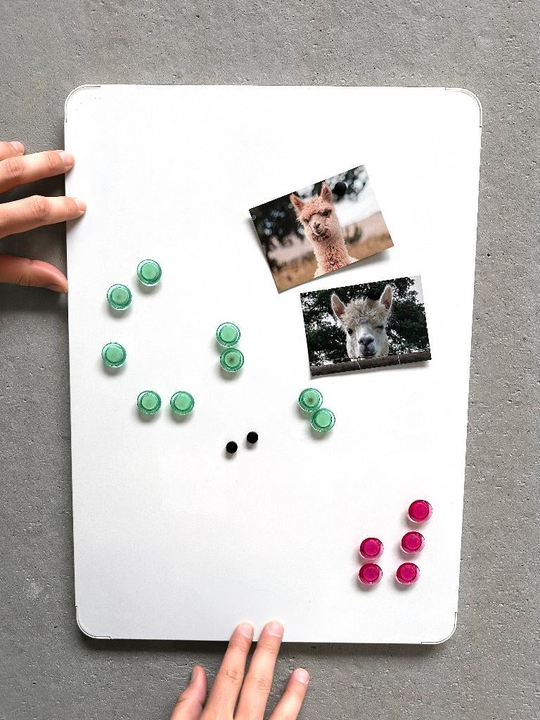 Aimant et tableau d'écriture blanc 50 x 70 cm, Enlèvement, Comme neuf