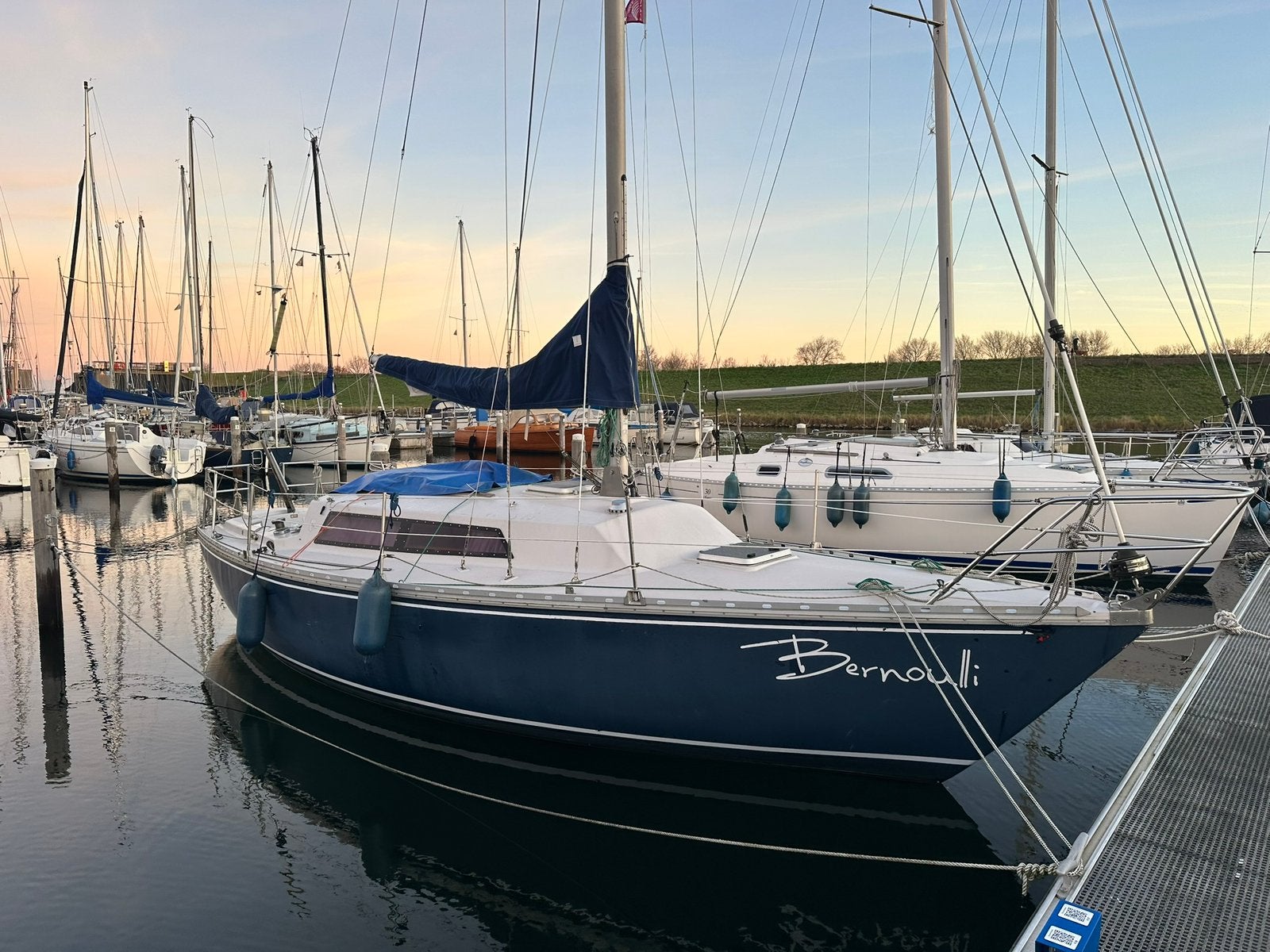 Jeanneau Brin de folie 9 meter, 9 m, 9 ch, Jeanneau, Diesel