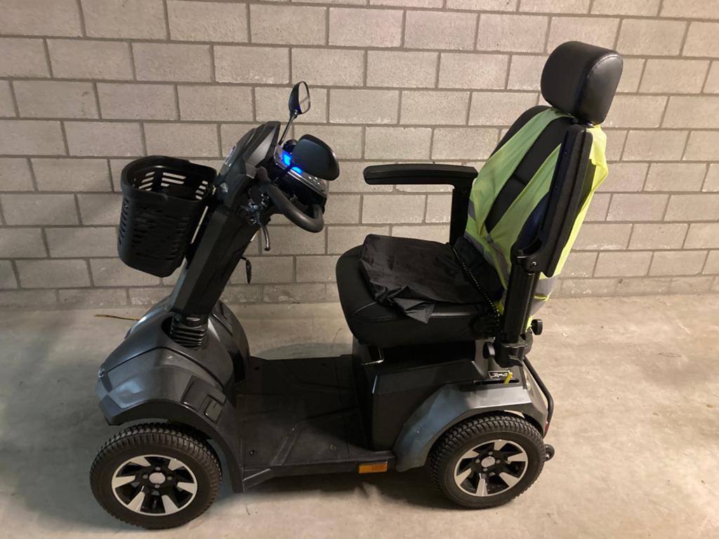 Scootmobiel, Diversen, Ophalen, Zo goed als nieuw