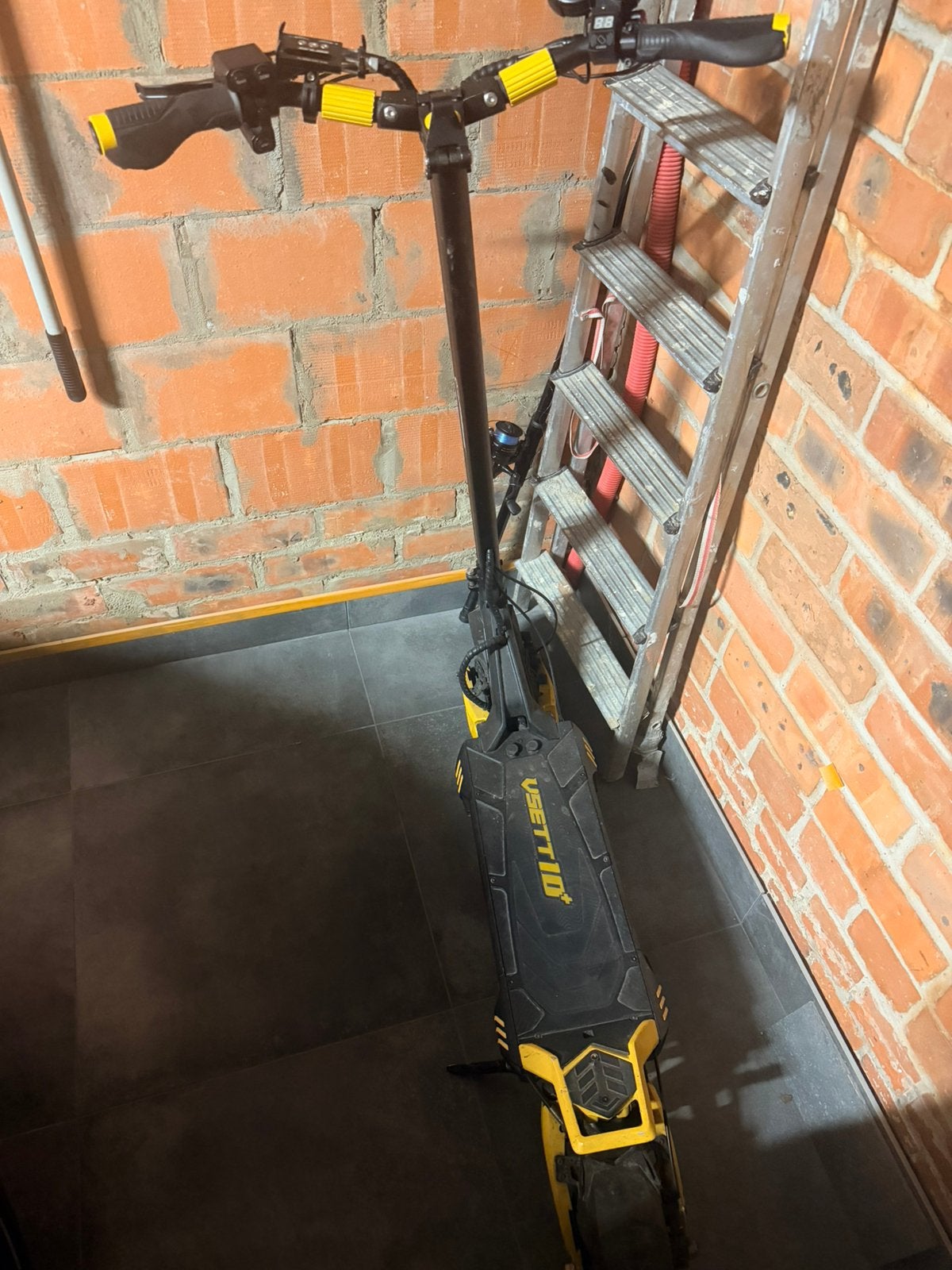 Vsett 10+, Ophalen, Elektrische step (E-scooter)