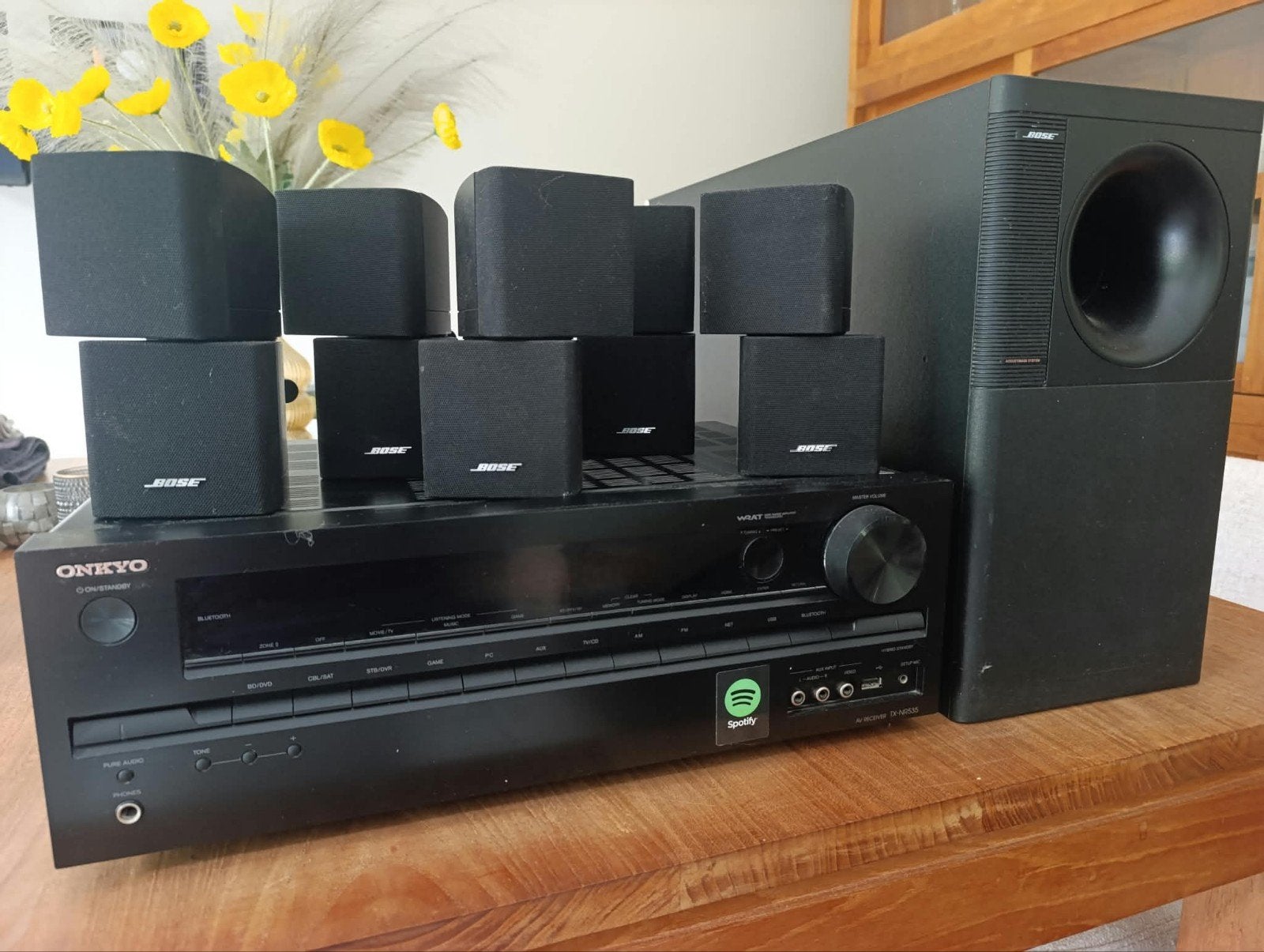 BOSE sounds stemmen 5.1 en ONKIO  versterker, Audio, Tv en Foto, Ophalen, Zo goed als nieuw