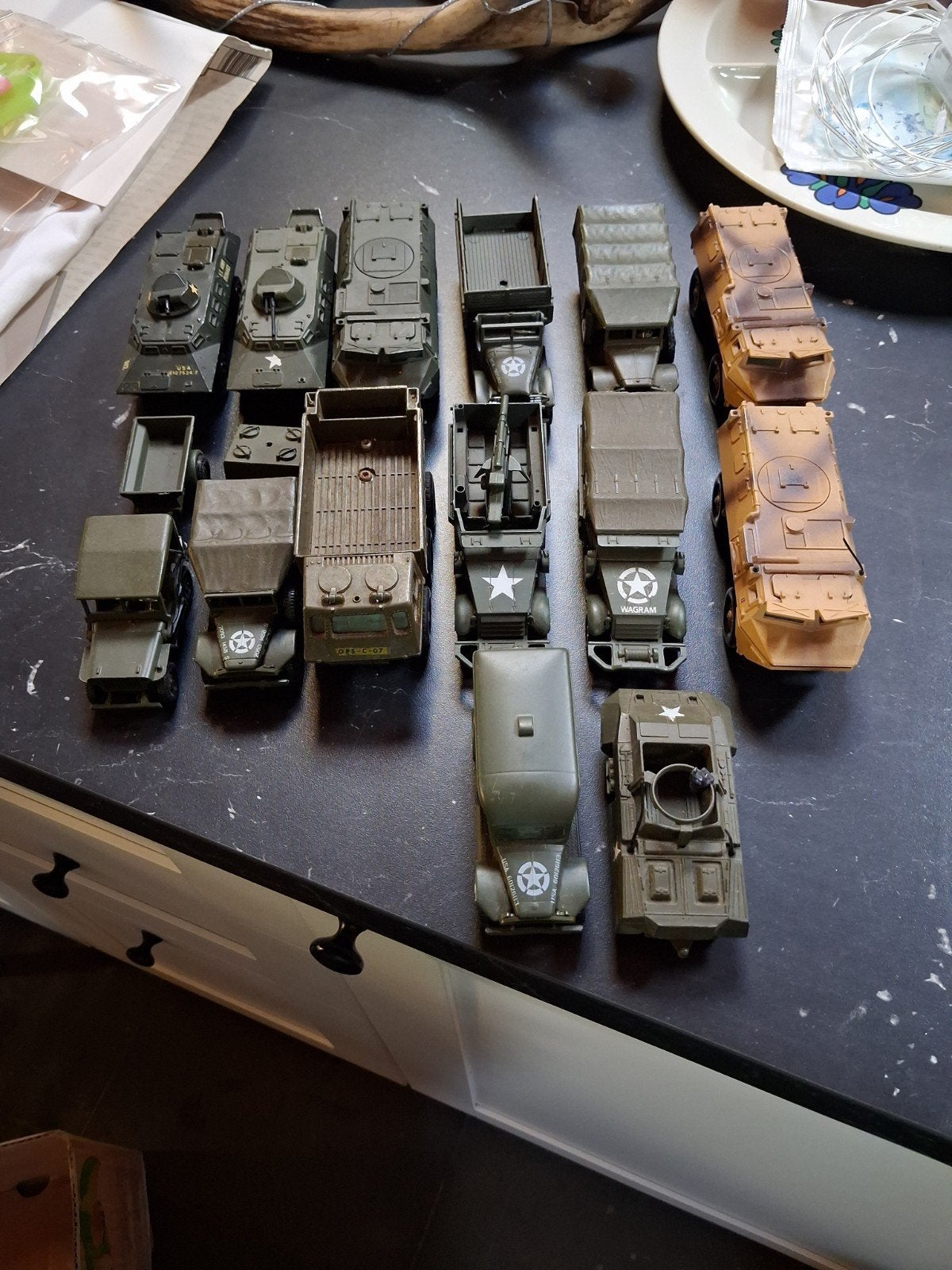 14 militaire voertuigen solido, Enlèvement ou Envoi, Voiture, Solido