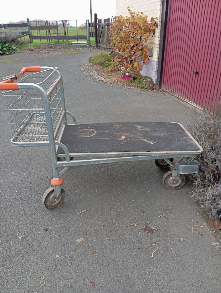 Chariots, 100 litres ou plus, Enlèvement, Utilisé, Chariot de transport