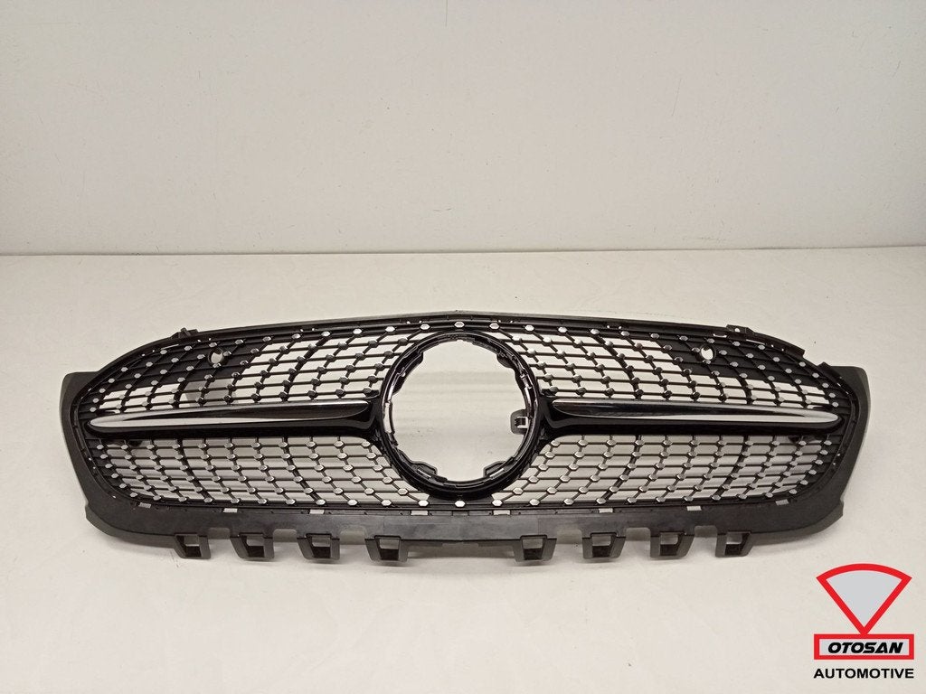 MB A-Klasse W177 Front Grill Diamond Grill a1778880200, Gebruikt, Mercedes-Benz AG, Mercedes-Benz, Mercedesstrasse 120
70372  Stuttgart, DE