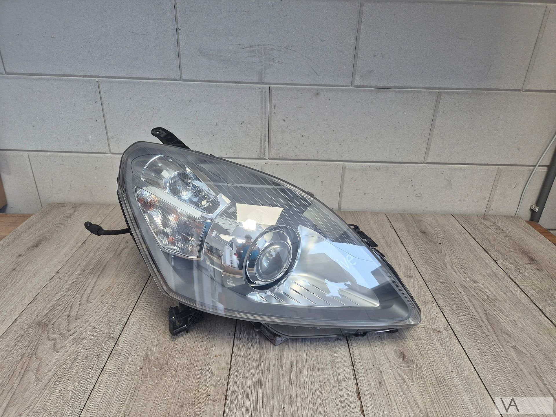 Koplamp rechts XENON van Opel Zafira B 2005 - 2012 13252471, Auto-onderdelen, Gebruikt, -, -, Opel