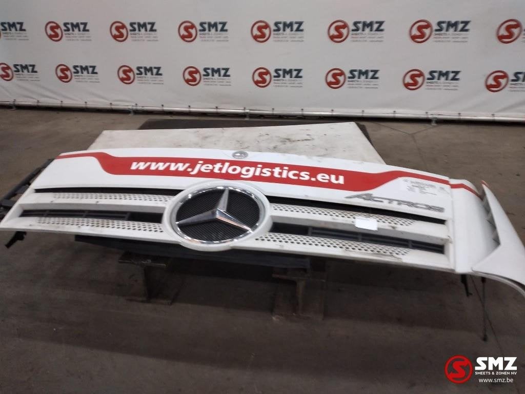 Occ capot + déflecteur d'air gauche Mercedes, Utilisé, Mercedes-Benz, Carrosserie et Tôlerie