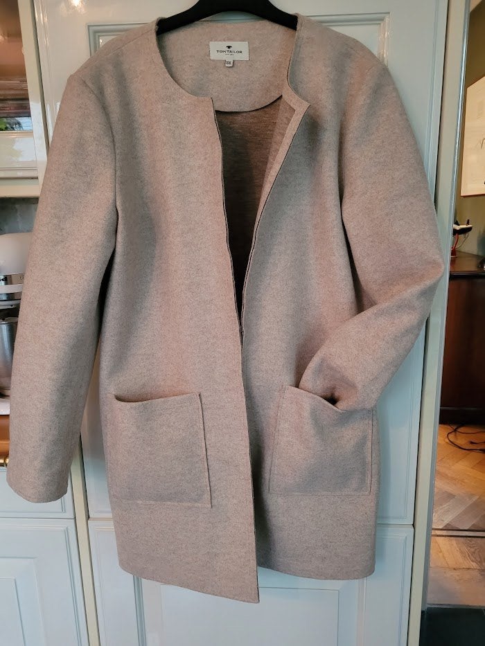 beige mantel XL, Kleding | Dames, Jassen | Winter, Beige, Maat 46/48 (XL) of groter, Zo goed als nieuw, Tom Tailor
