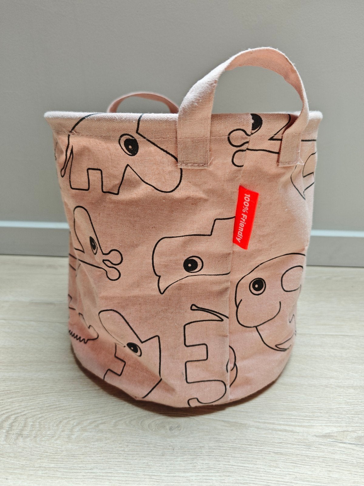 Panier de rangement Done by Deer, Enlèvement